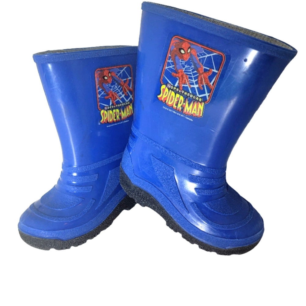 5/$25...Size 8 Spiderman Blue Rain Boots in Great Condition